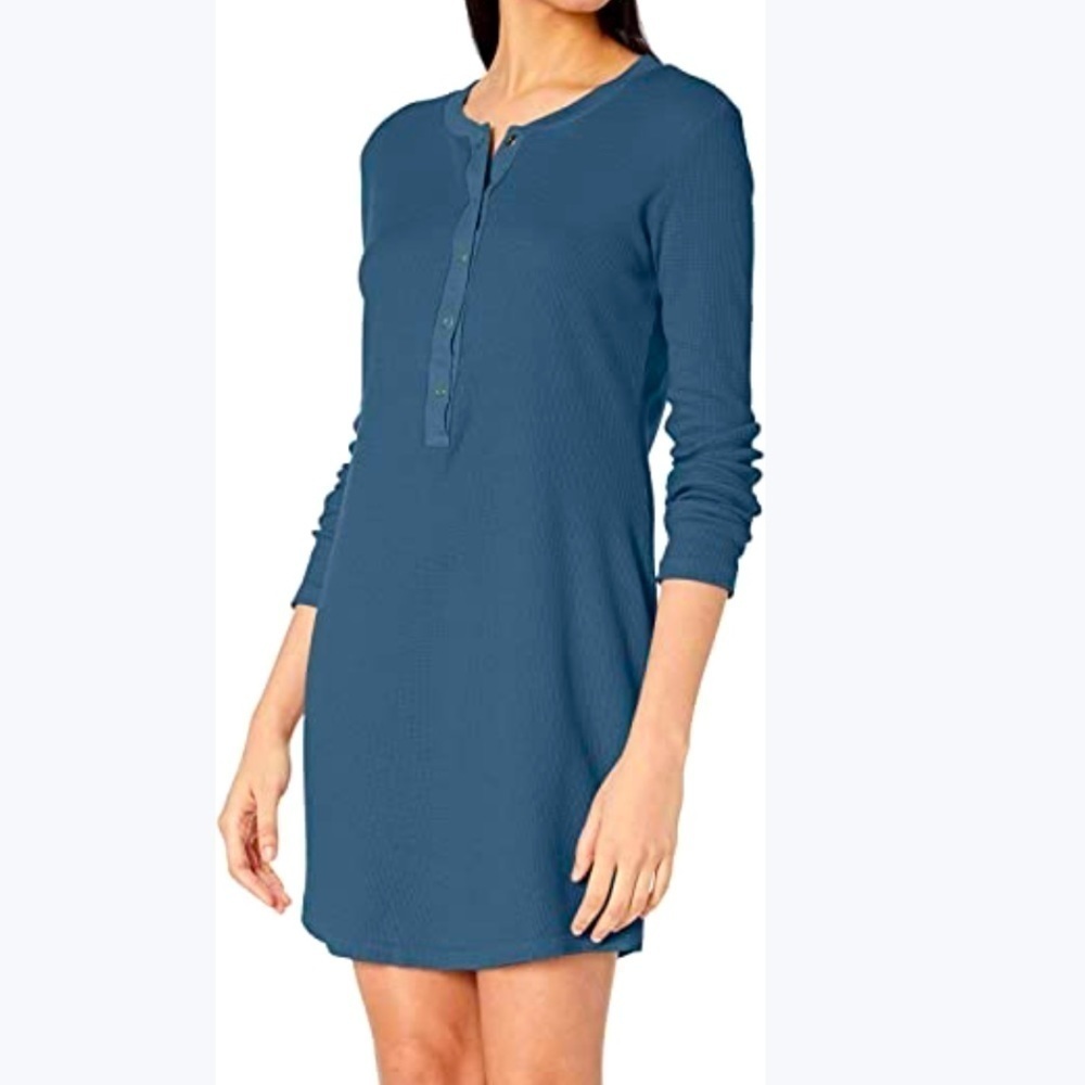 MONROW L Blue waffle knit Henley dress